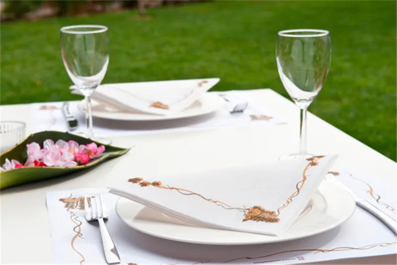 mantelines-bacchus-48-g-m2-31x43-cm-blanco-celulosa2