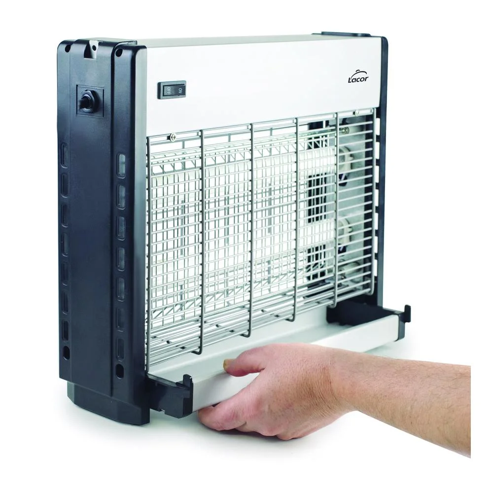 39134-6-DETALLE BANDEJA RECOGE MOSQUITOS APAGADA