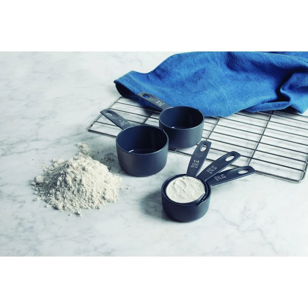 67036-FOTO ARTISTICA CAZOS MEDIDORES